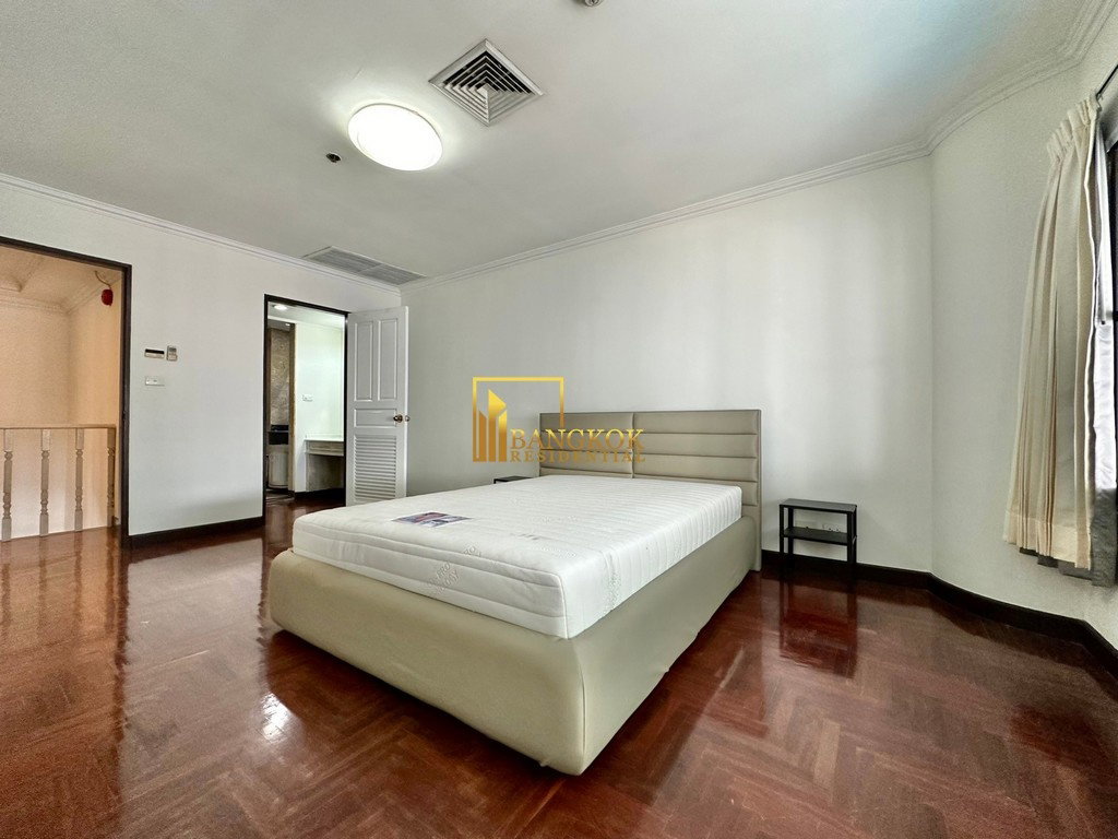 รูป  Le Raffine 24 - 3 Bed Duplex Condo For Rent in Phrom Phong - BR18065CD - รูปที่ 23/48
