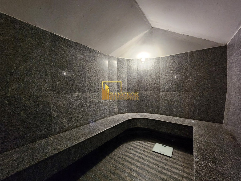 รูป  Le Raffine 24 - 3 Bed Duplex Condo For Rent in Phrom Phong - BR18065CD - รูปที่ 43/48