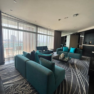 รูปภาพ LTH12093 – Penthouse FOR RENT at Chatrium Hotel Size 250 sqm. 2 beds 2 baths Near BTS Saphan Taksin Station ONLY 250K/Month