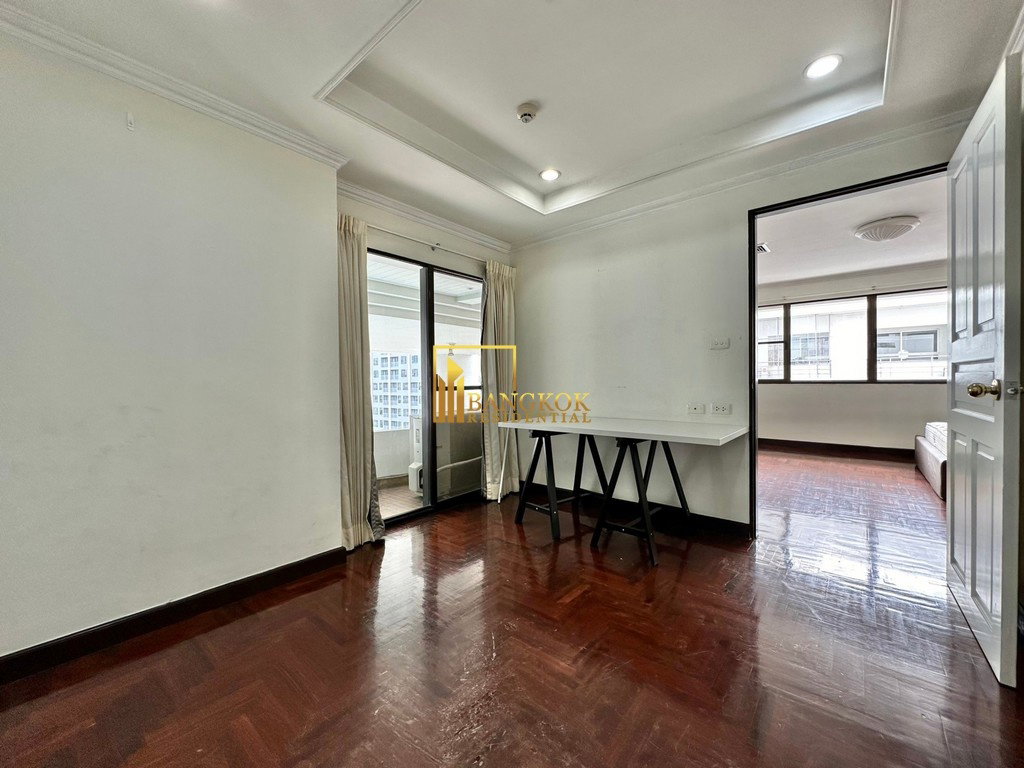 รูป  Le Raffine 24 - 3 Bed Duplex Condo For Rent in Phrom Phong - BR18065CD - รูปที่ 20/48