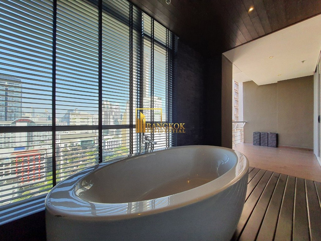 รูป  Master Centrium - 4 Bed Duplex Penthouse For Rent in Asoke - BR9549CD - รูปที่ 31/41