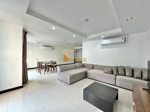 Avenue 61 - Spacious 3 Bedroom Condo For Rent in Ekkamai - BR2264CD