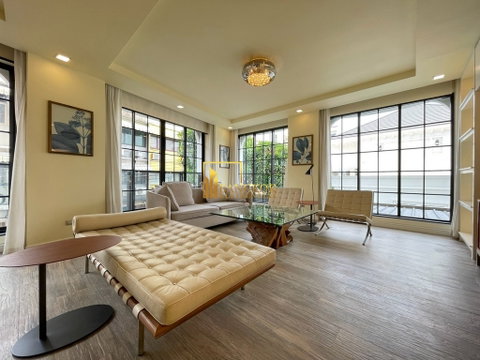 Penthouse II Condo - Gorgeous 3 Bed Condo in Ekkamai Area - BR11550CD