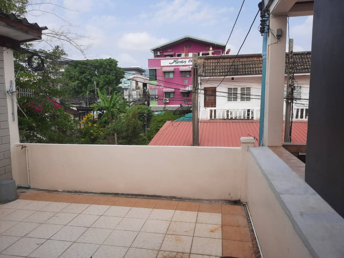 รูป ทาวน์โฮม 2 ชั้น เนื้อที่ 27 ตรว. ซ.บางนาตราด 39  - รูปที่ 5/6