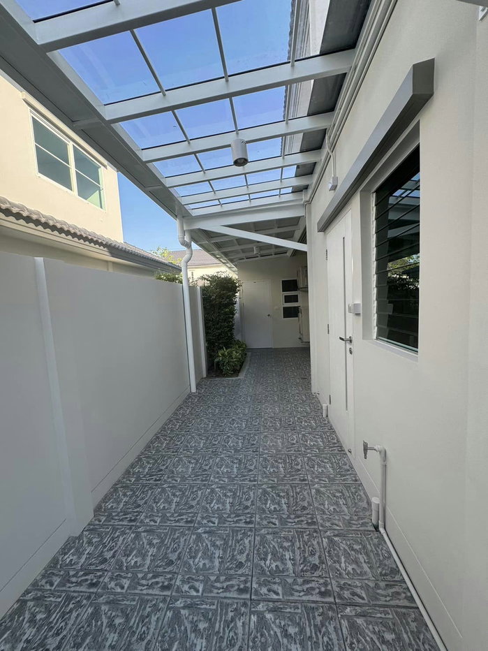 picture FOR RENT Villaggio 3 READY TO MOVE IN - 14/15