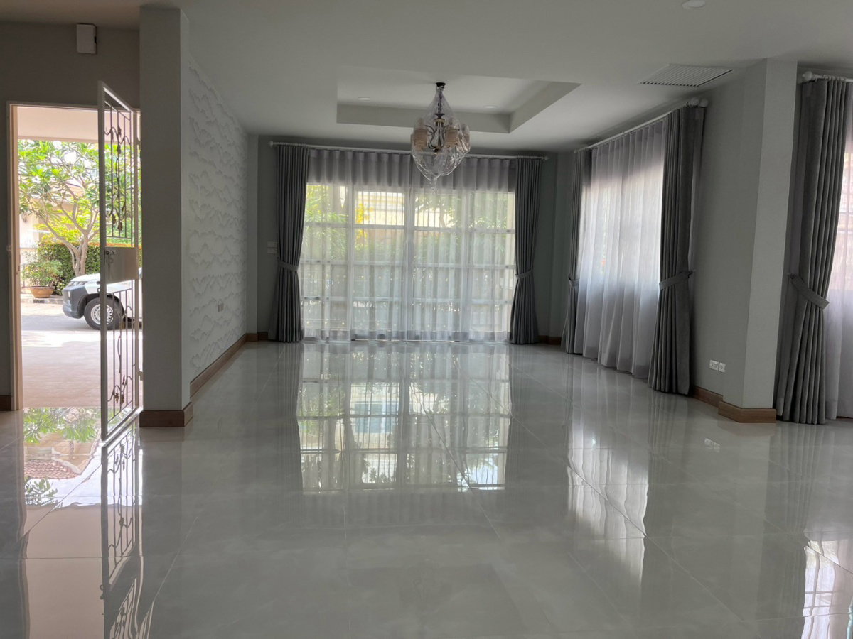 รูป [ขาย] บ้านเดี่ยวโครงการ บ้านสกุลธร วัชรพล รามอินทรา - รูปที่ 4/18