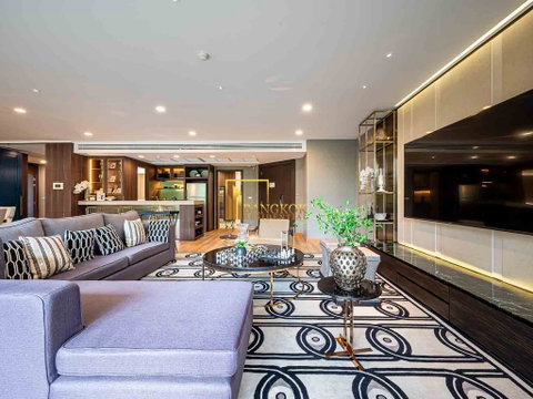 Park Court - Amazing 3 Bedroom Luxury Condo in Phra Khanong Area - BR17804CD