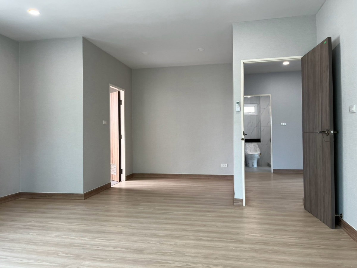 รูป [ขาย] บ้านเดี่ยวโครงการ บ้านสกุลธร วัชรพล รามอินทรา - รูปที่ 12/18