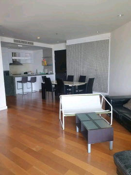 LTH12130 – Chatrium Hotel Riverside FOR RENT Size 123 sqm. 2 beds 2 baths Near BTS Saphan Taksin Station ONLY 65K/Month