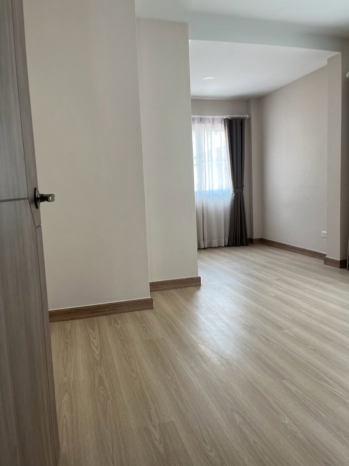 รูป [ขาย] บ้านเดี่ยวโครงการ บ้านสกุลธร วัชรพล รามอินทรา - รูปที่ 10/18