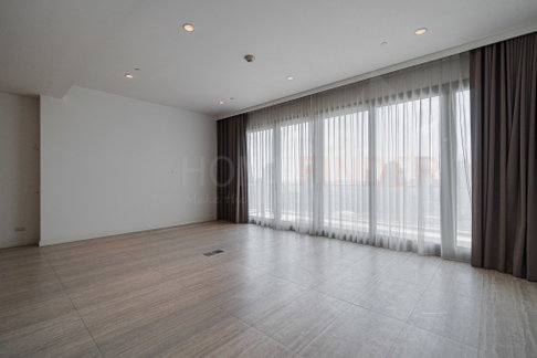 185 Rajdamri 3 bedrooms, for sale
