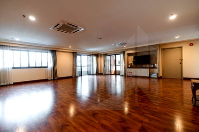 เช่าบ้านเดี่ยว วัน แบงค็อก   : G.P. Grande Tower 3 bedrooms, for rent