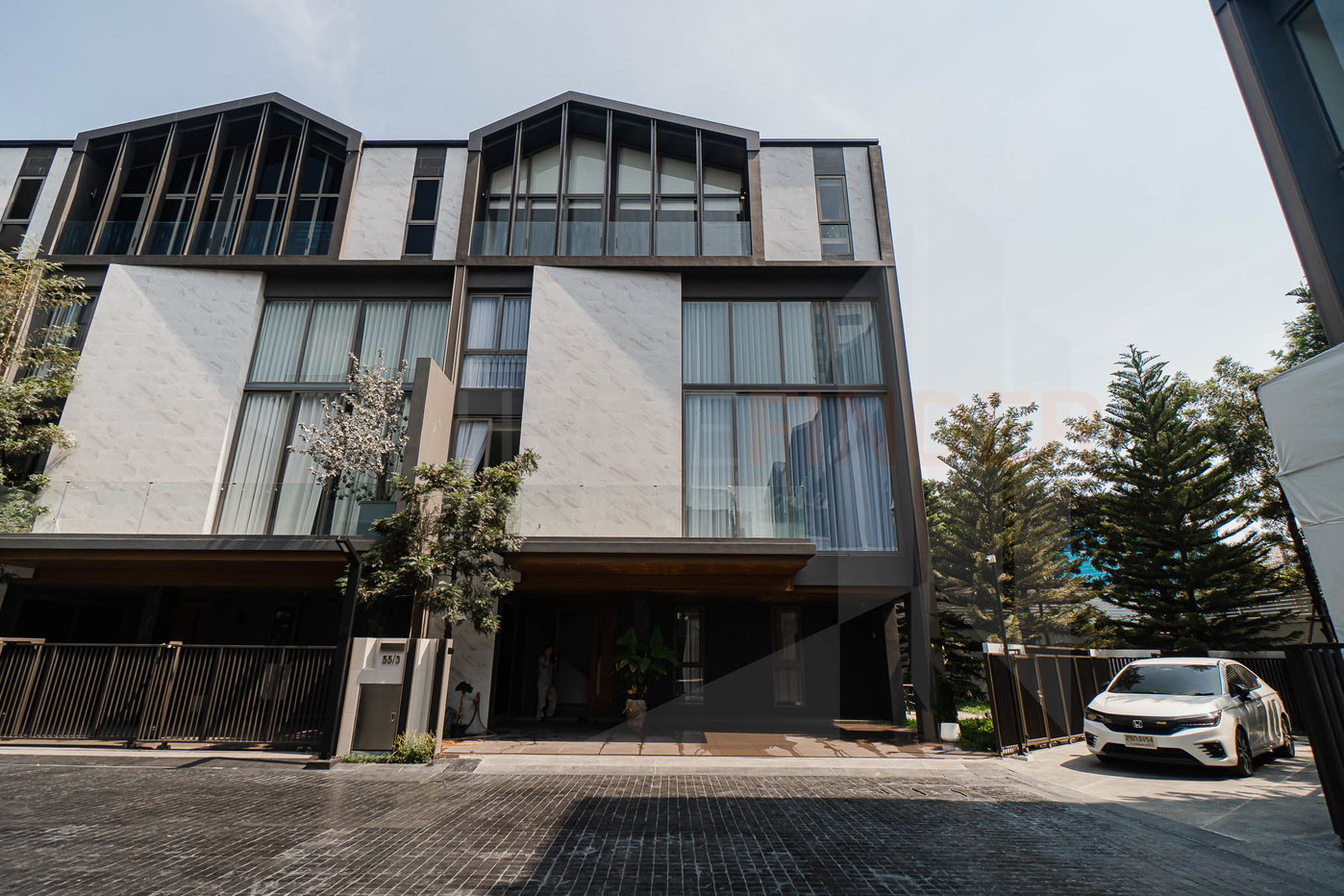 รูป Artery Sukhumvit 54 3 bedrooms, for rent - รูปที่ 3/42