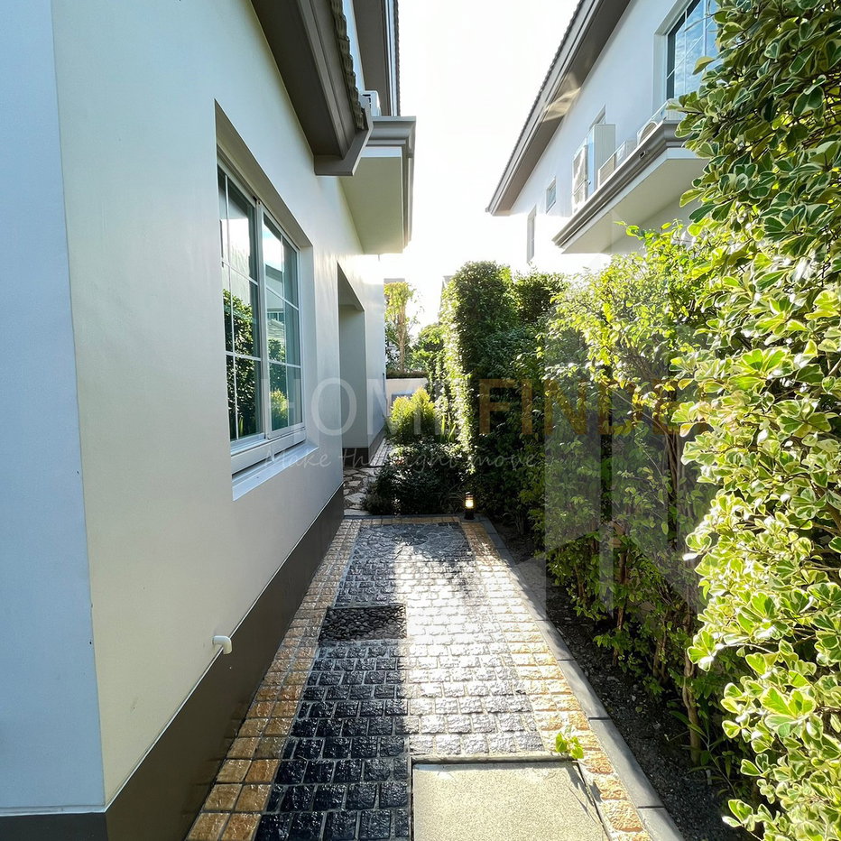 รูป Nantawan Ramintra-Paholyothin 50 4 bedrooms, for sale - รูปที่ 11/12