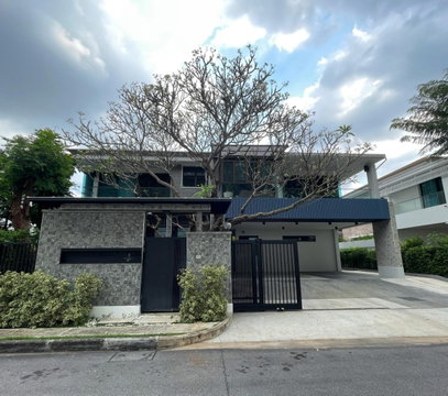 LTH12149 – Home FOR SALE Ladawan Village Size 118 sqw. 378 sqm. 4 beds 5 baths Near MRT Lat Phrao Station ONLY 28.9 MB