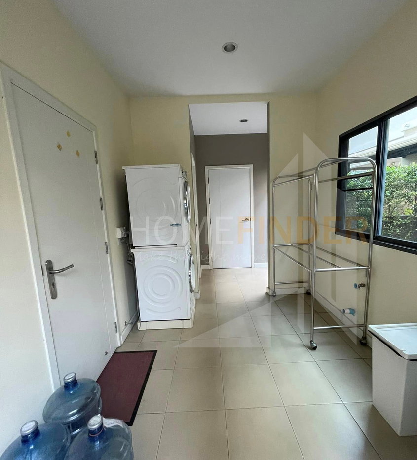 picture The Palm Pattanakarn 4 bedrooms, for rent - 9/10