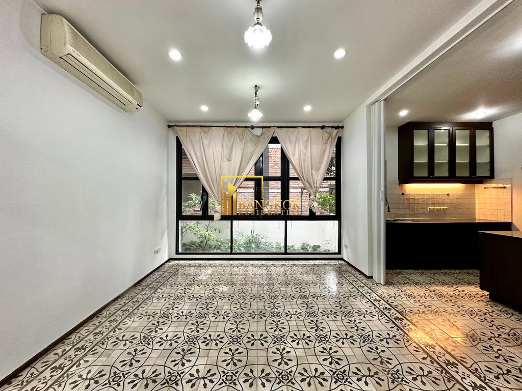 รูป Spacious 4 Bedroom House For Rent in Rama 9 - BR28075SH - รูปที่ 14/45