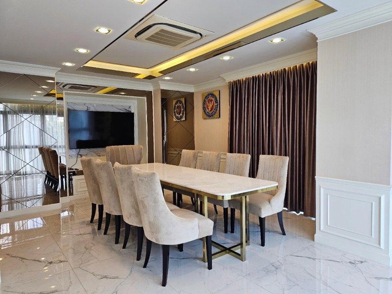 Home office for sale :  District Ekkamai-Ramintra Home office