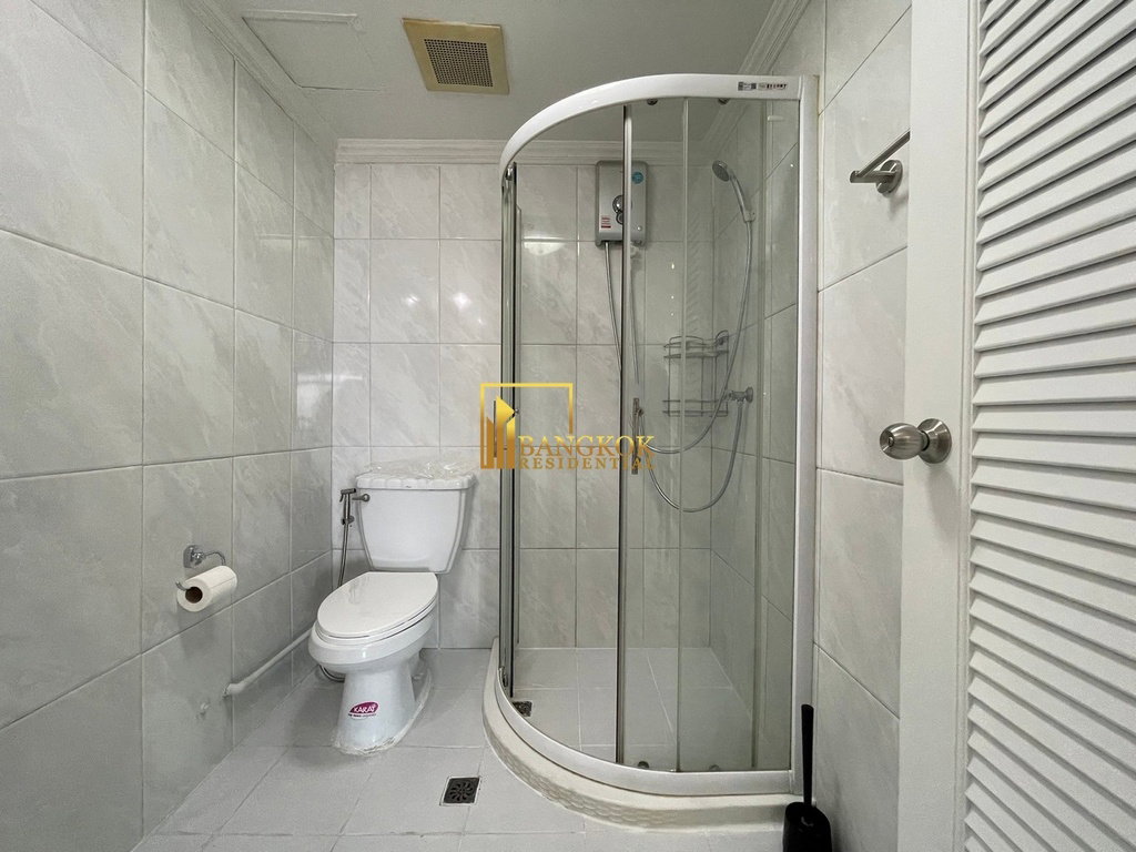 picture Royal Castle - Superb 3 Bedroom Condo For Rent in Sukhumvit - BR19058CD - 22/37