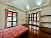 listing thumbnail image 32