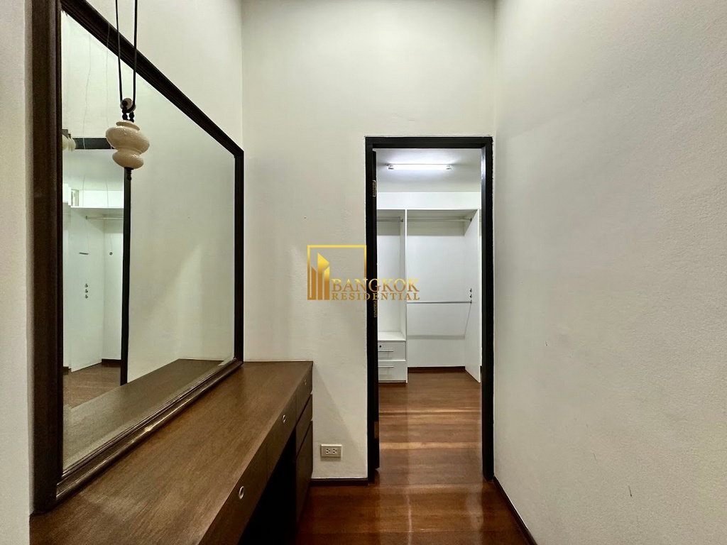 รูป Spacious 4 Bedroom House For Rent in Rama 9 - BR28075SH - รูปที่ 23/45