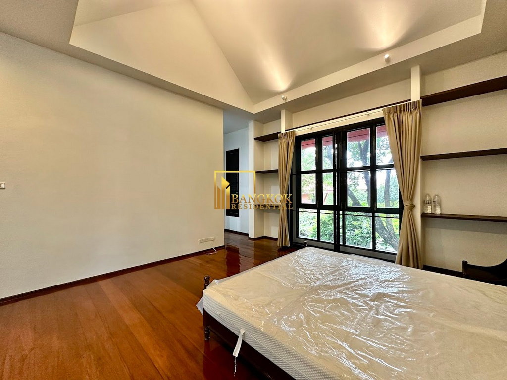รูป Spacious 4 Bedroom House For Rent in Rama 9 - BR28075SH - รูปที่ 29/45