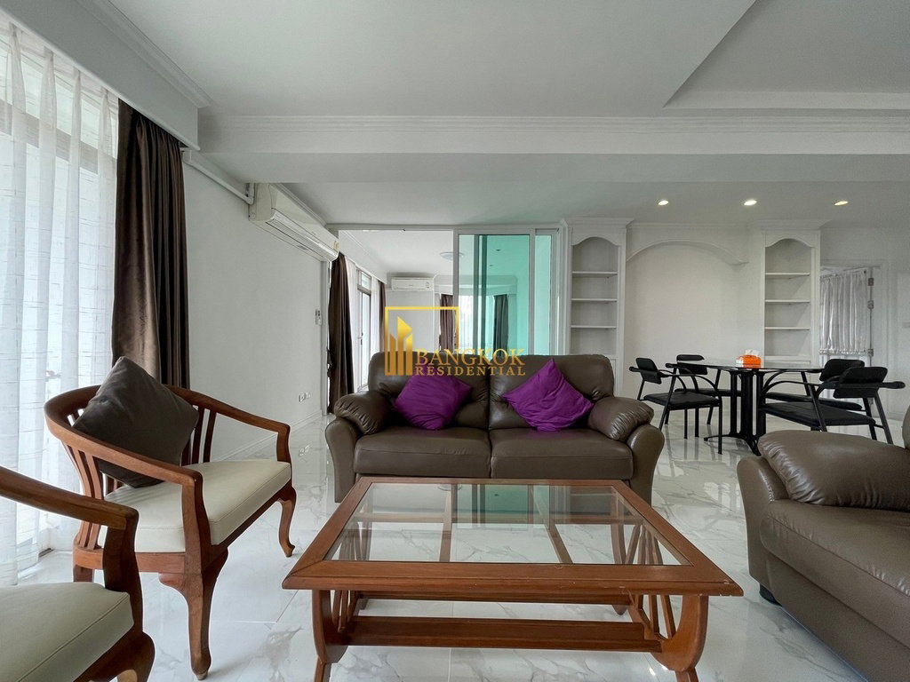 picture Royal Castle - Superb 3 Bedroom Condo For Rent in Sukhumvit - BR19058CD - 3/37