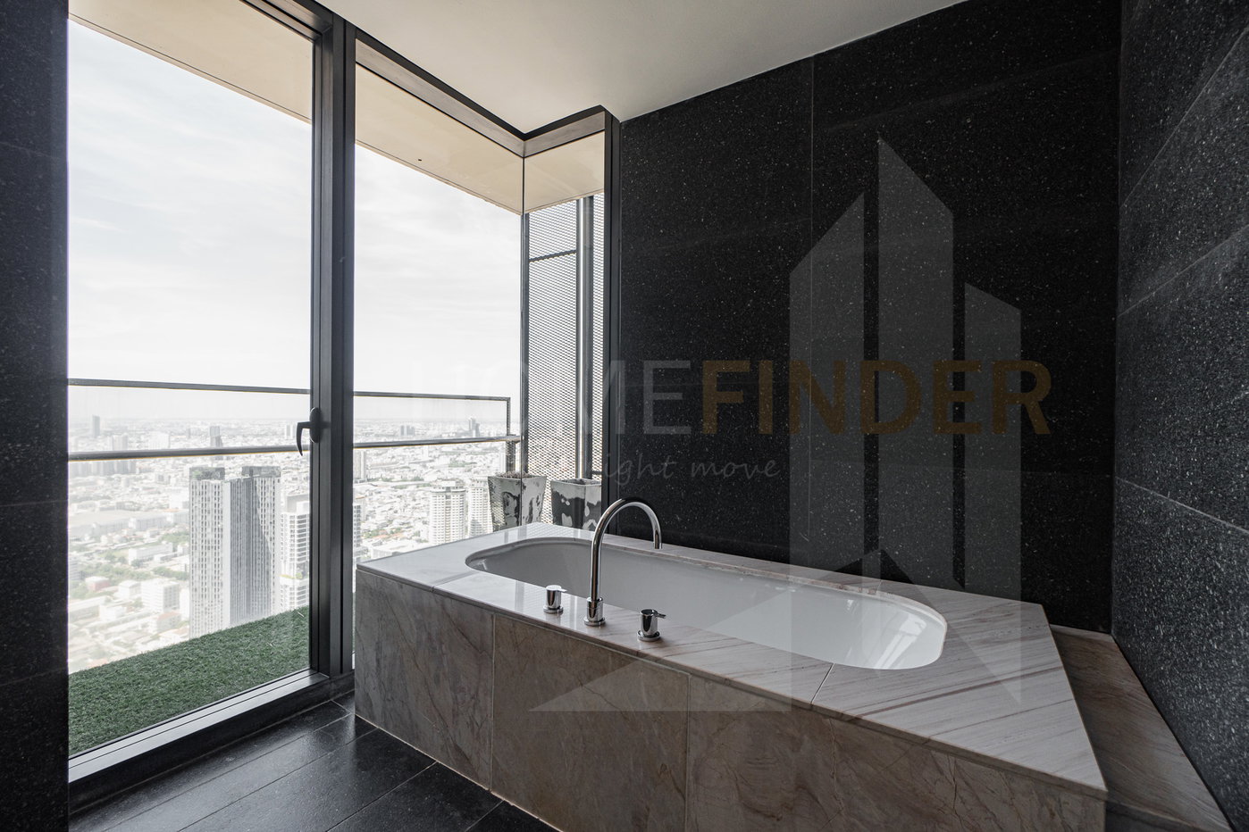 รูป The Met HF-5667 4 bedrooms, for sale - รูปที่ 25/73