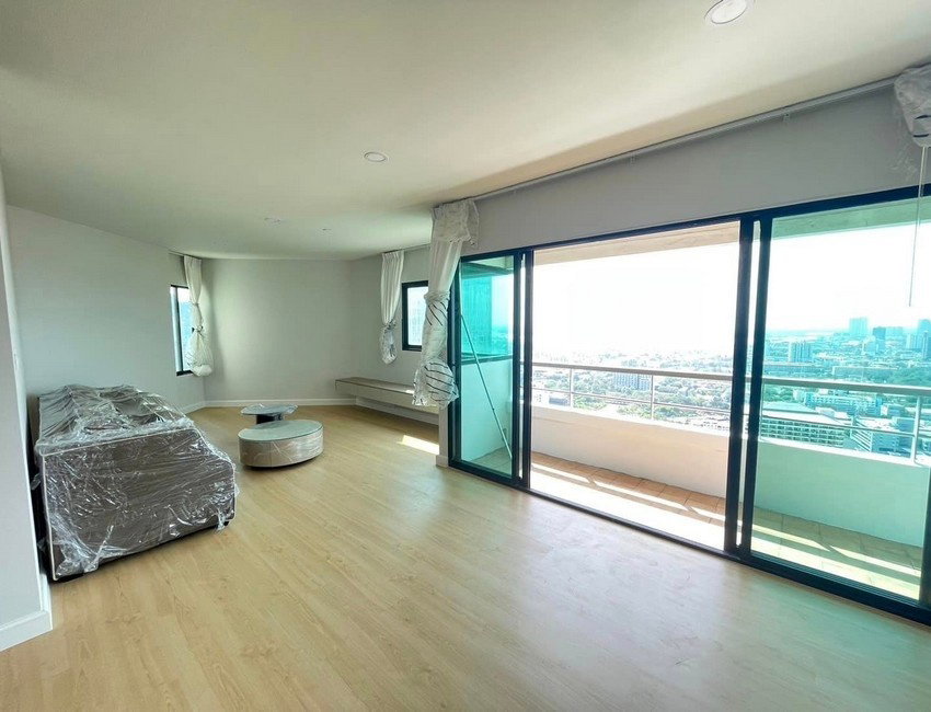 รูป Sathorn Gardens - Spacious 3 Bedroom Condo With Amazing Facilities - BR12935CD - รูปที่ 3/37