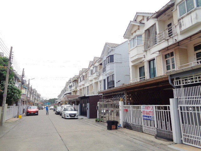 รูป 🚩 ขายทาวน์โฮม 3 ชั้น 30 ตารางวา หมู่บ้านวิชั่นวิลล์ 4 ซอยสามัคคี 34 ใกล้ศูนย์ราชการ นนทบุรี - รูปที่ 3/47