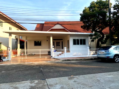 Houses for sale : Single-Story House for Sale in a Hang Dong Project, Convenient Location, Close to International Schools-SW002057