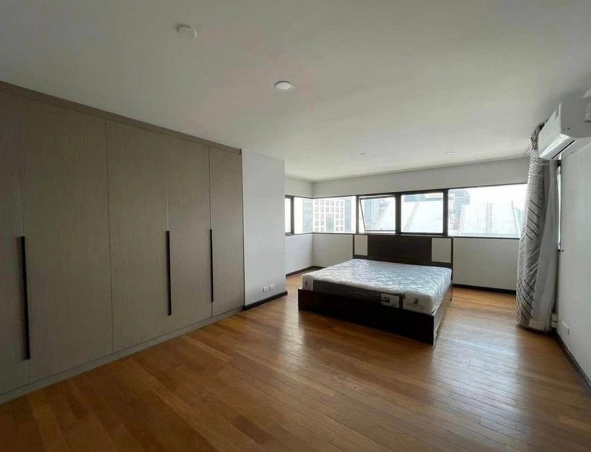 รูป Sathorn Gardens - Spacious 3 Bedroom Condo With Amazing Facilities - BR12935CD - รูปที่ 17/37