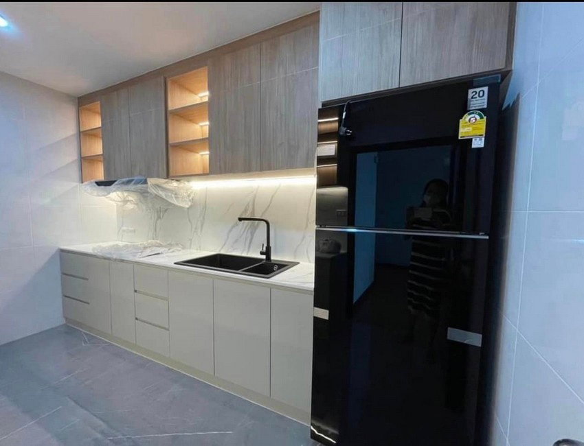 รูป Sathorn Gardens - Spacious 3 Bedroom Condo With Amazing Facilities - BR12935CD - รูปที่ 8/37