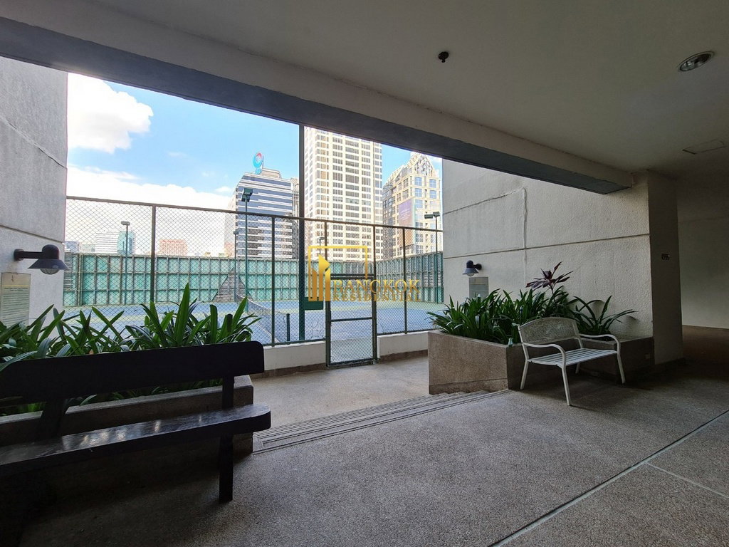 รูป Sathorn Gardens - Spacious 3 Bedroom Condo With Amazing Facilities - BR12935CD - รูปที่ 31/37