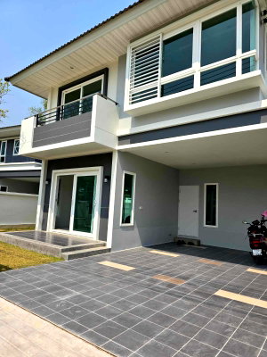 เช่าบ้านเดี่ยว ม.นอร์ท-เชียงใหม่ : บ้านสวยให้เช่า ในโครงการ ศุภาลัย พาร์ควิลล์ หางดง เชียงใหม่ RW004048