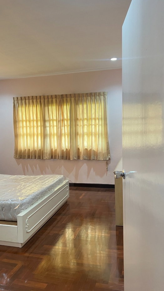 รูป ให้เช่า บ้านย่านธุรกิจ ใจกลางเมืองเชียงใหม่  RW004491 - รูปที่ 26/45
