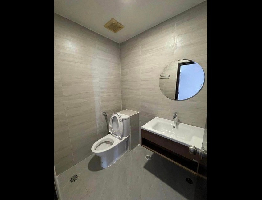 รูป Sathorn Gardens - Spacious 3 Bedroom Condo With Amazing Facilities - BR12935CD - รูปที่ 15/37