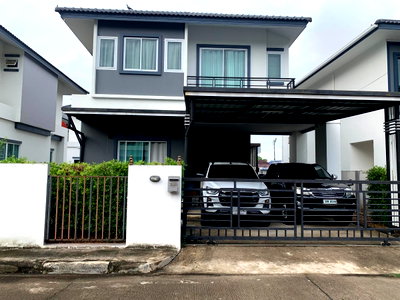 บ้านเดี่ยว ม.พายัพวิทยาเขตแก้วนวรัฐ : ขายบ้าน ในหมู่บ้านรินรดา สันทราย เฟอร์นิเจอร์ครบ พร้อมอยู่-SW000759