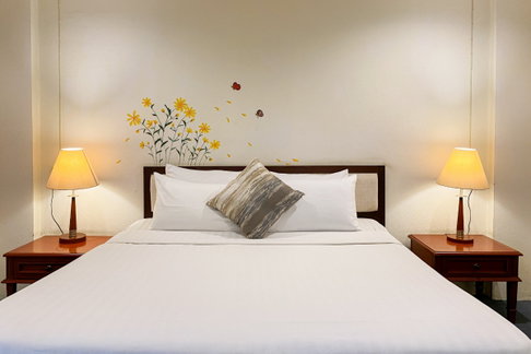 Hotel for rent beside Ping river, 85 rooms, suitable for investors. RC002396
