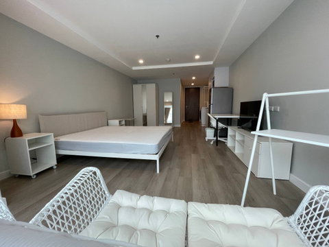 The Trendy Condominium    Size 36 sq.m.  Floor 5-10  Studio 1 bathroom