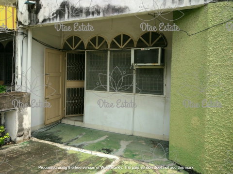 Townhome for rent. Conveniently located in Soi Suksawat 32, only 150 m from MRT Purple line Bangpakok station.