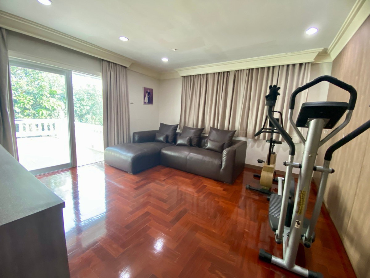 รูป ขายบ้าน 2 ชั้น 5 ห้องนอน โครงการ หมู่บ้านเอกไพลิน ศรีนครินทร์ [HV250106] - รูปที่ 8/17