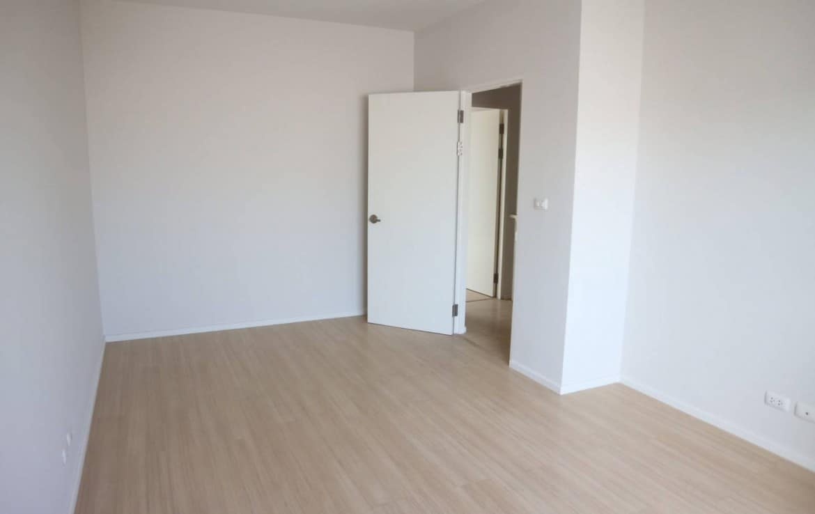 รูป บ้านให้เช่า Baan Klang Muang Sukhumvit 77 พร้อมเข้าอยู่สนใจติดต่อ Line @goodmanpro หรือ โทร 0999029192 - รูปที่ 4/8