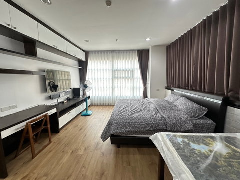 T1482 Condo for rent Baan Klang Krung Siam - Pathumwan, Beautiful room, fully furnished, special price