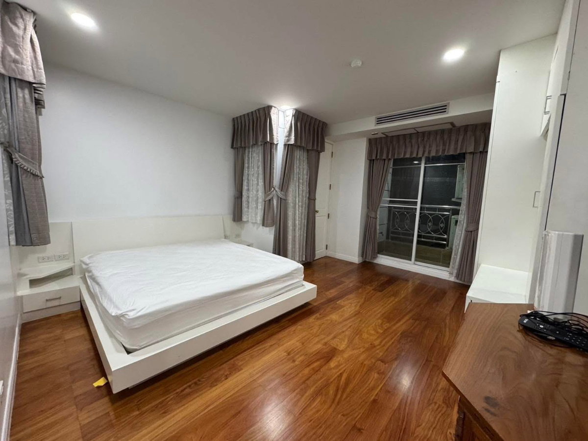 รูป #R3319 ให้เช่า Condo Baan Thanon Sarasin - รูปที่ 3/12