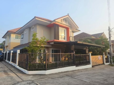 ขายบ้านเดี่ยวมือสอง หมู่บ้านบ่อวินบุรี ซ.วัดบ่อวิน-ยางเอน ศรีราชา ชลบุรี