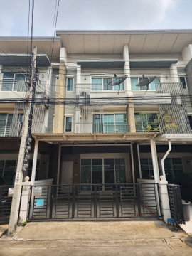 ขายทาวน์โฮม 3 ชั้น หมู่บ้านทาวน์อเวนิว พระราม 9 - ศรีนครินทร์ ตกแต่ง ต่อเติมพร้อมอยู่