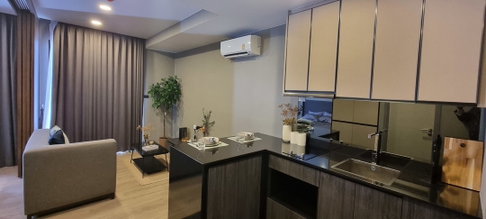 📍𝐅𝐨𝐫 𝐒𝐚𝐥𝐞 ✨ 𝗧𝗛𝗘 𝗧𝗘𝗔𝗞 𝗥𝗔𝗧𝗖𝗛𝗔𝗗𝗔 𝟭𝟵 🏡 ห้อง Fully Furniture ตกแต่งครบ หิ้วกระเป๋าพร้อมเข้าอยู่ 3.89 𝙈𝘽*
