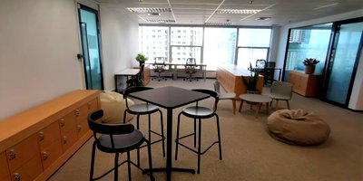 Office for rent : Office space for rent in the heart of Sathorn Empire Tower many facilities, restaurants, cafes, convenience stores, parking.