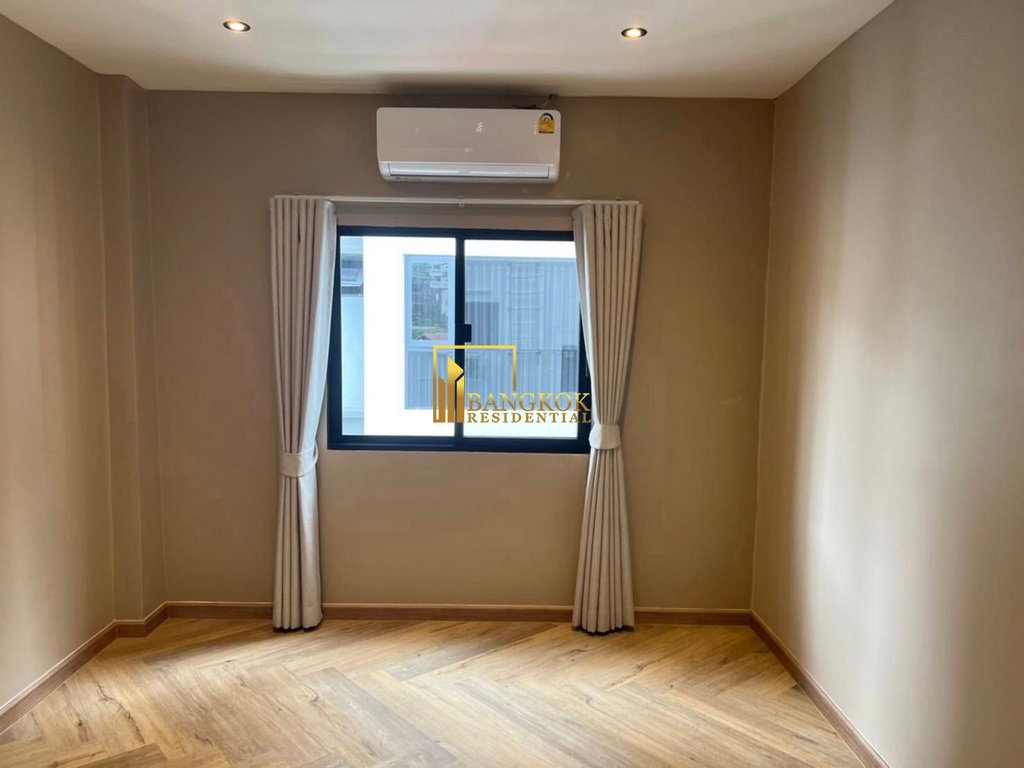 รูป Beautiful 3 Bedroom Townhouse in Asoke Area - BR8845TH  - รูปที่ 15/18